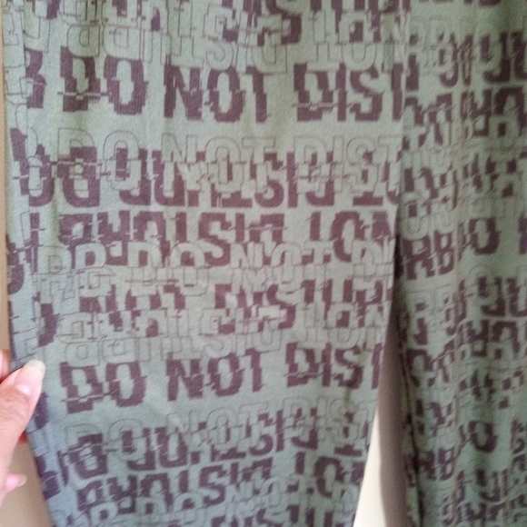 Wonder Nation Pajama set big boys size 18 - Picture 4 of 8